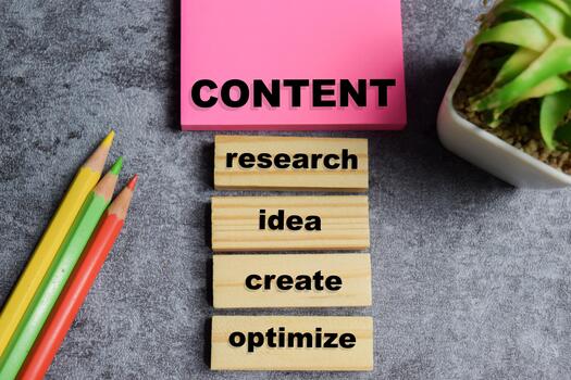 concepto de contenido desarrollo escribir en pegajoso notas con palabras clave aislado en de madera mesa. foto