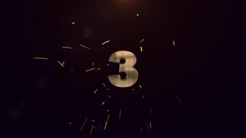 Silhouette Text Übergang von 2025 zu 2026 gegen ein dramatisch rot Himmel mit ziehen um Wolken. glücklich Neu Jahr 2026 video