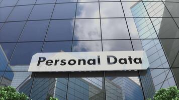 byggnad moln Timelapse med text på glas fönster, personlig data. video