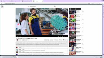 delning plattform gränssnitt med pedagogisk uppsats angående modern teknologi. digital strömning hemsida ui som visar uppkopplad kanal terar visuell presentation på ny tech trender video