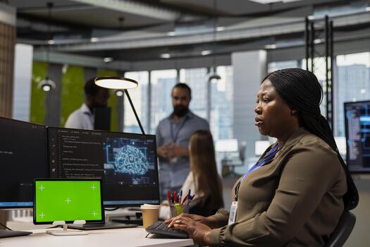 administración escritura código fragmentos en croma llave tableta en moderno oficina, ajustando programa configuraciones mujer corriendo diagnóstico herramientas aplicación en aislado pantalla dispositivo, supervisión api nube servicios foto