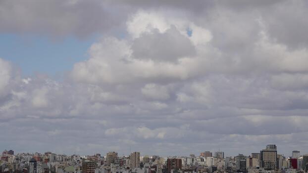 sich entwickeln Wolke Muster fließen video