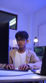 programmerare utvecklare kodning manus video