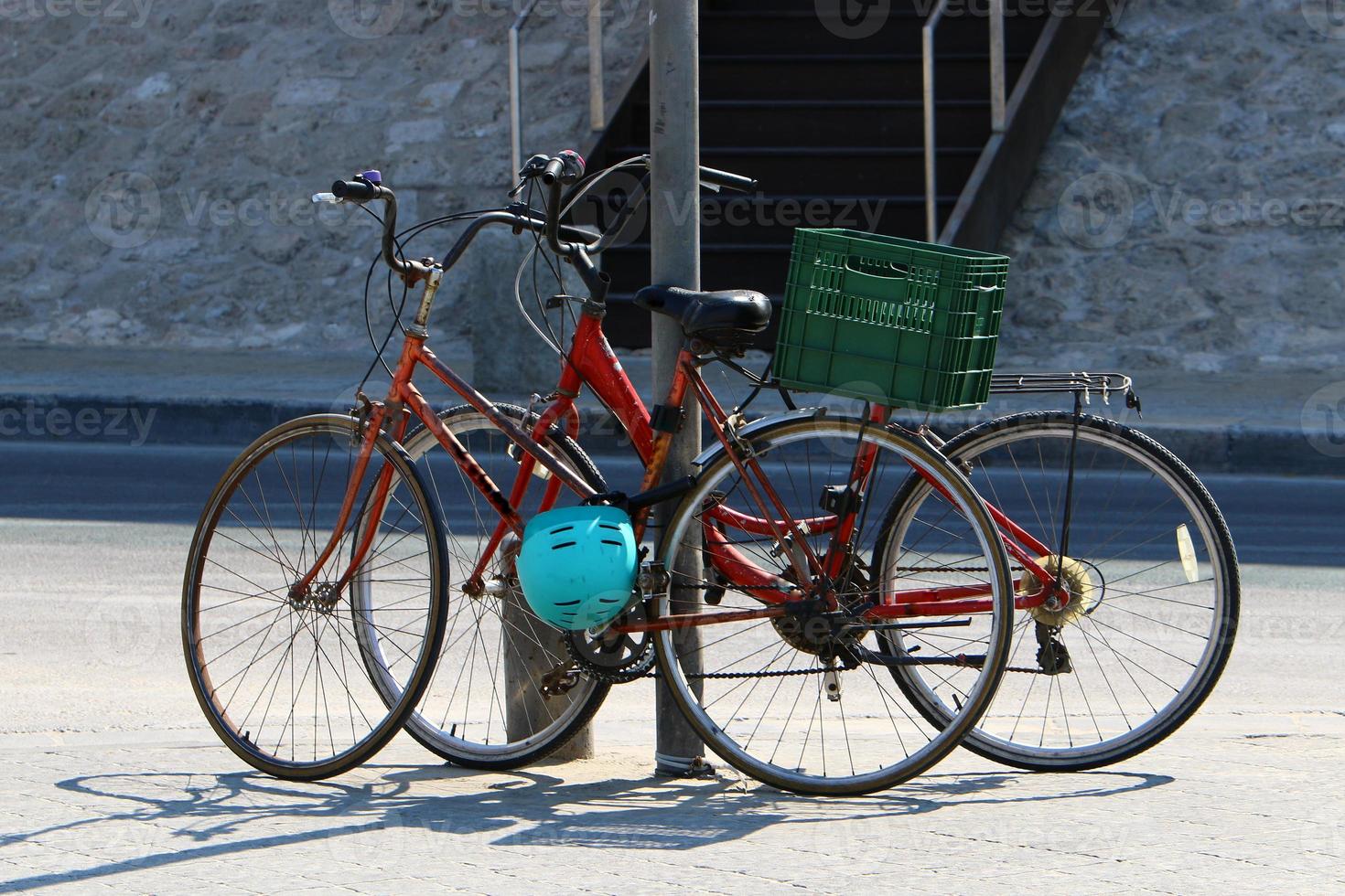 bicicletta - veicolo a due ruote foto