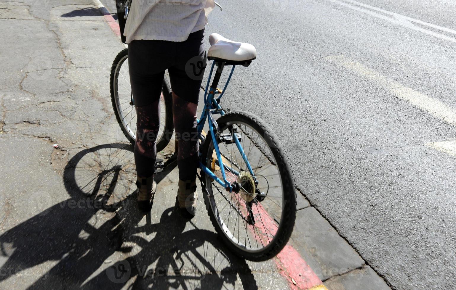 bicicletta - veicolo a due ruote foto