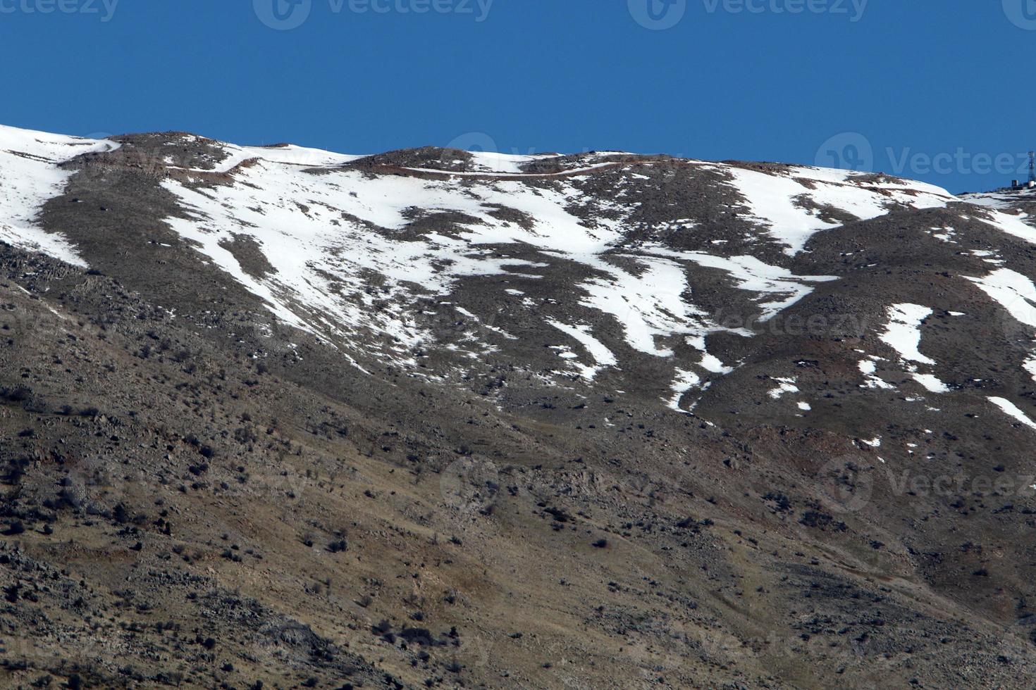 il monte hermon è la montagna più alta d'Israele e l'unico luogo dove si possono praticare gli sport invernali. foto