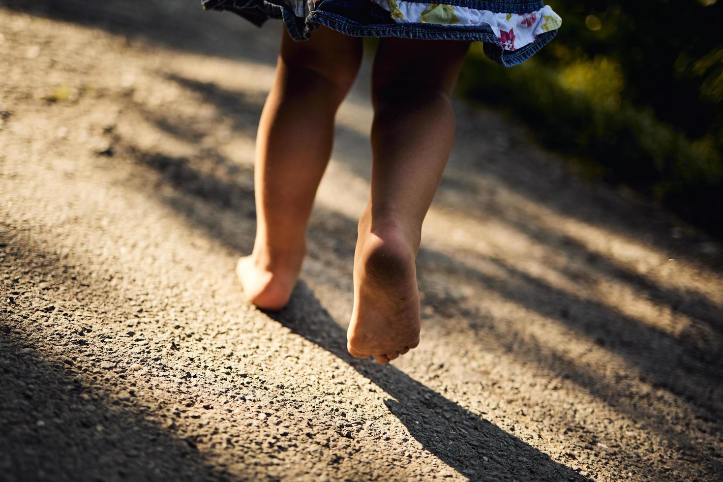 piedi di bambina foto