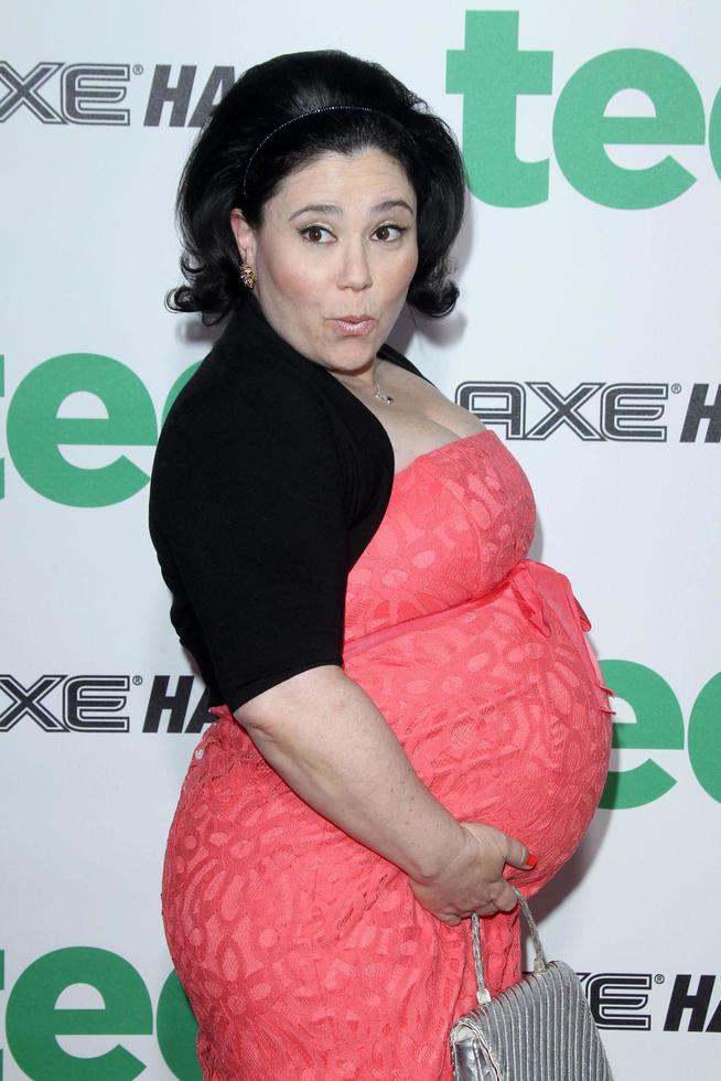 los angeles, 21 giugno - alex borstein arriva alla prima ted al teatro del villaggio il 21 giugno 2012 a westwood, ca foto