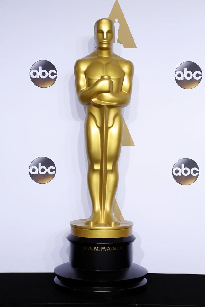 los angeles, 28 febbraio - statua dell'oscar all'88° premio annuale dell'accademia, sala stampa al teatro dolby il 28 febbraio 2016 a los angeles, ca foto