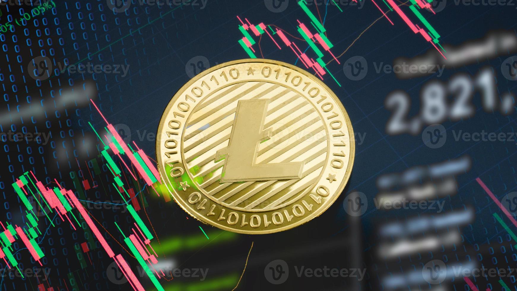 il litecoin sul grafico aziendale per la crittografia o il concetto di business foto