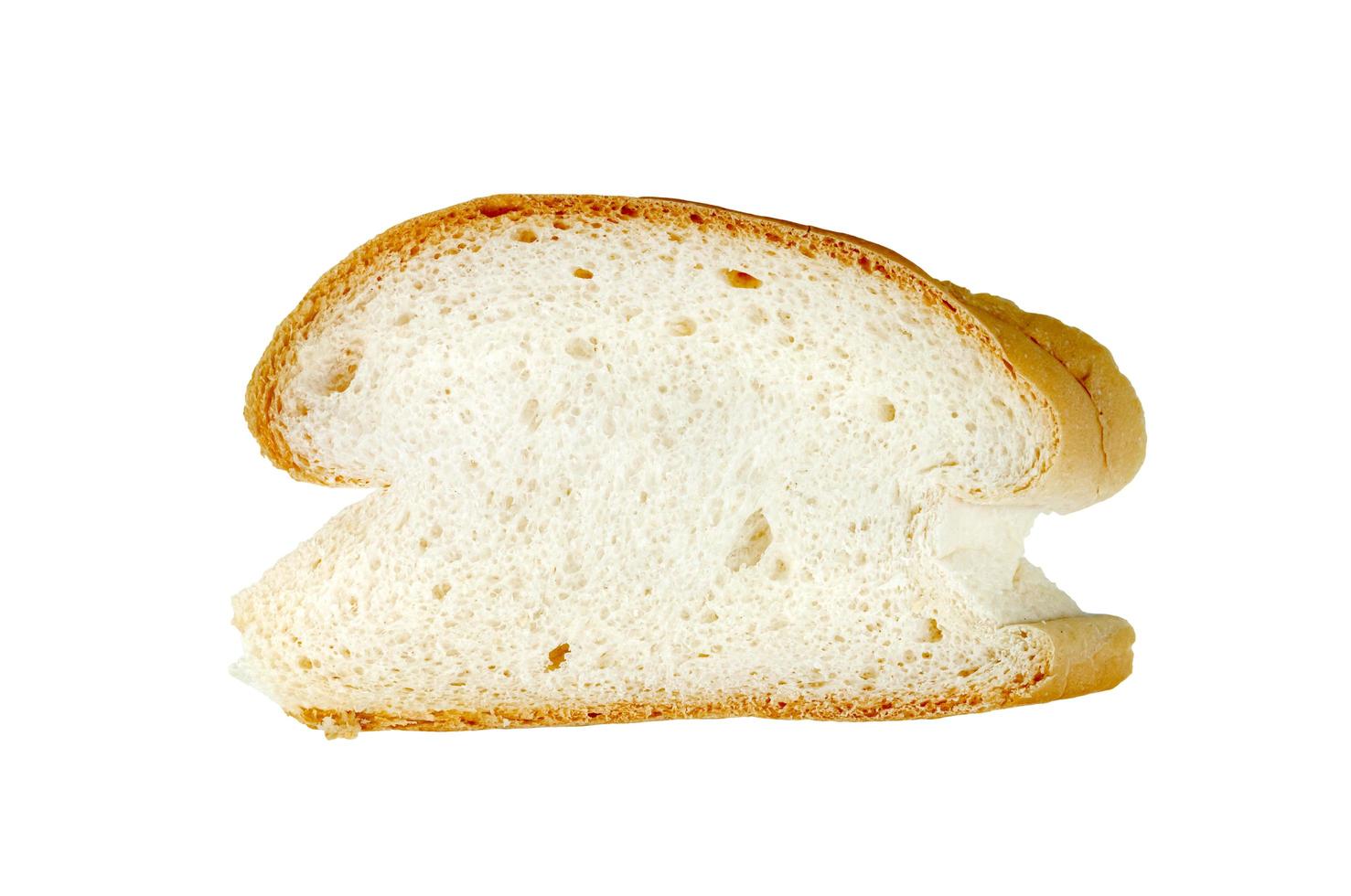 fette di pane francese baguette isolato su sfondo bianco foto