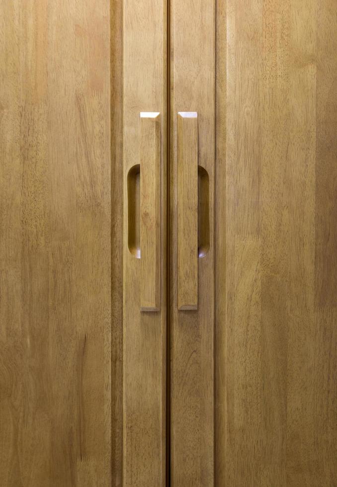 maniglia per porta in legno foto