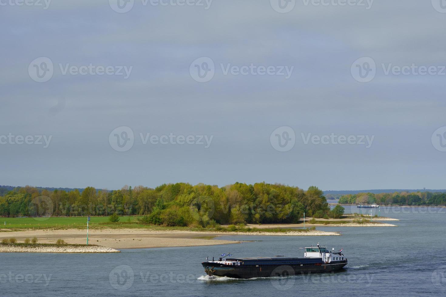 il fiume Reno vicino a Wesel foto