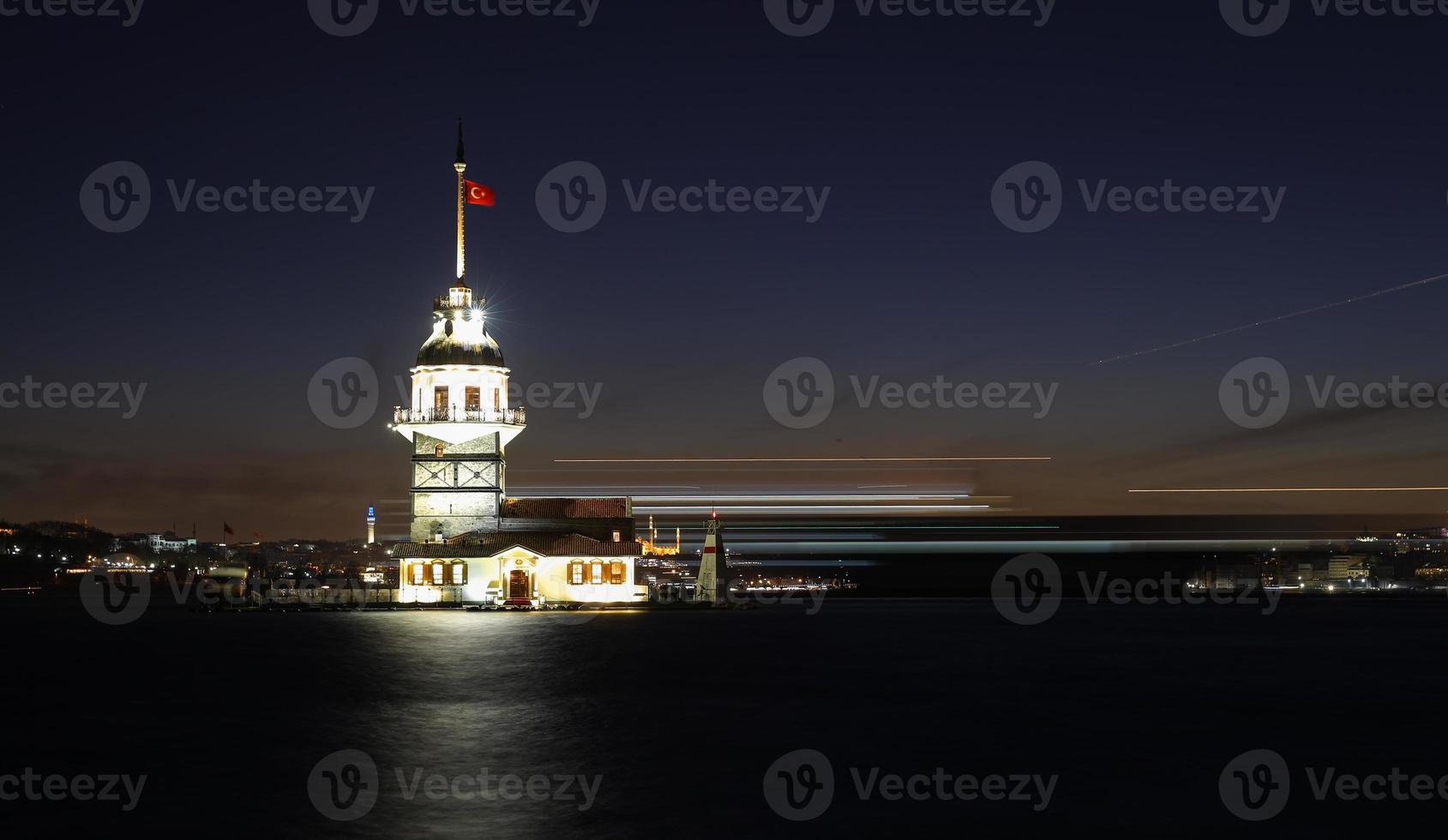 torre delle fanciulle a istanbul, turchia foto