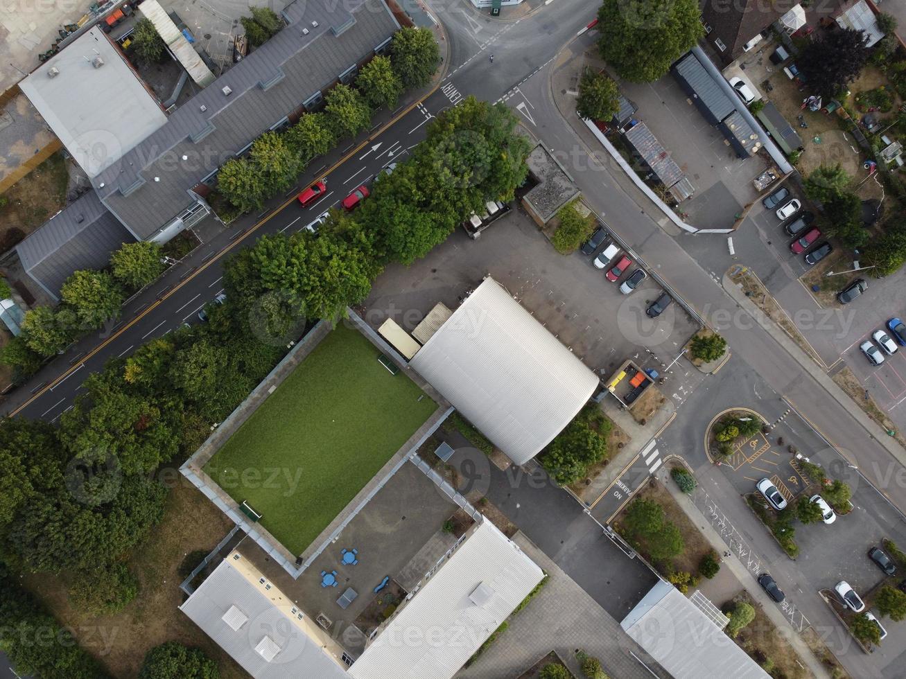 bellissime riprese aeree della città di luton, in inghilterra, gran bretagna, regno unito foto