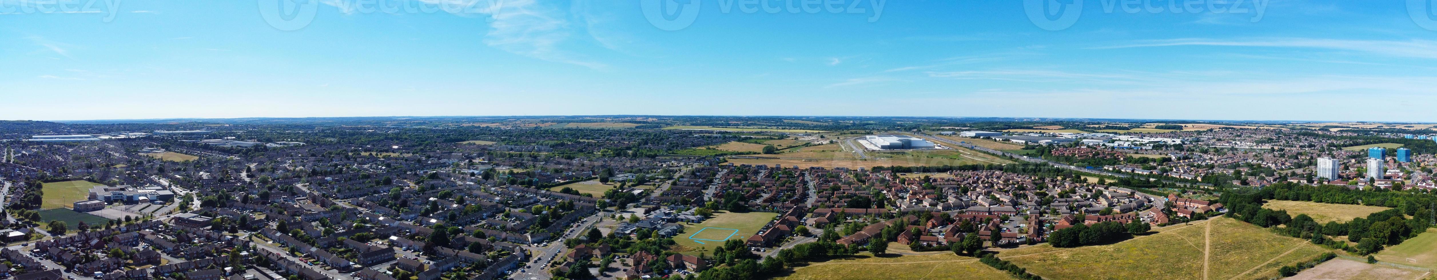 riprese ad alto angolo e vista panoramica del paesaggio urbano del paesaggio aereo dell'Inghilterra, Gran Bretagna foto