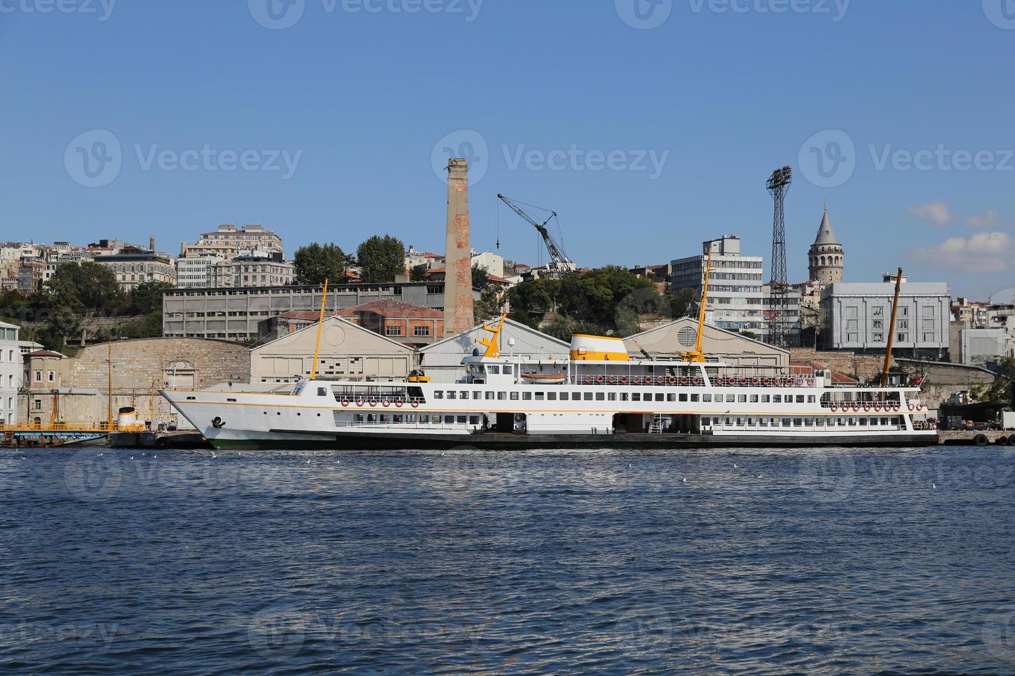 cantiere navale nella città di istanbul foto