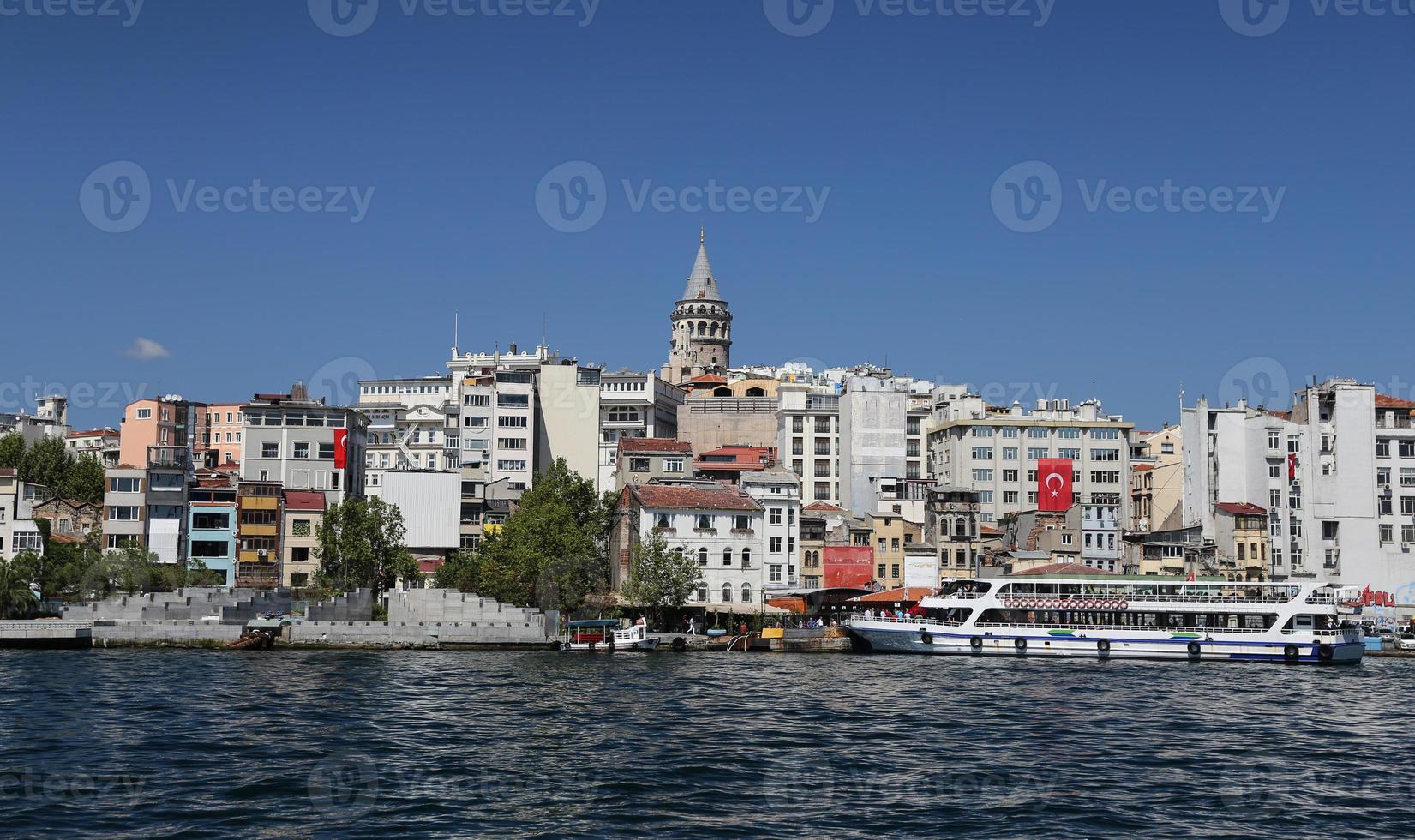 karakoy e torre di galata nella città di istanbul foto