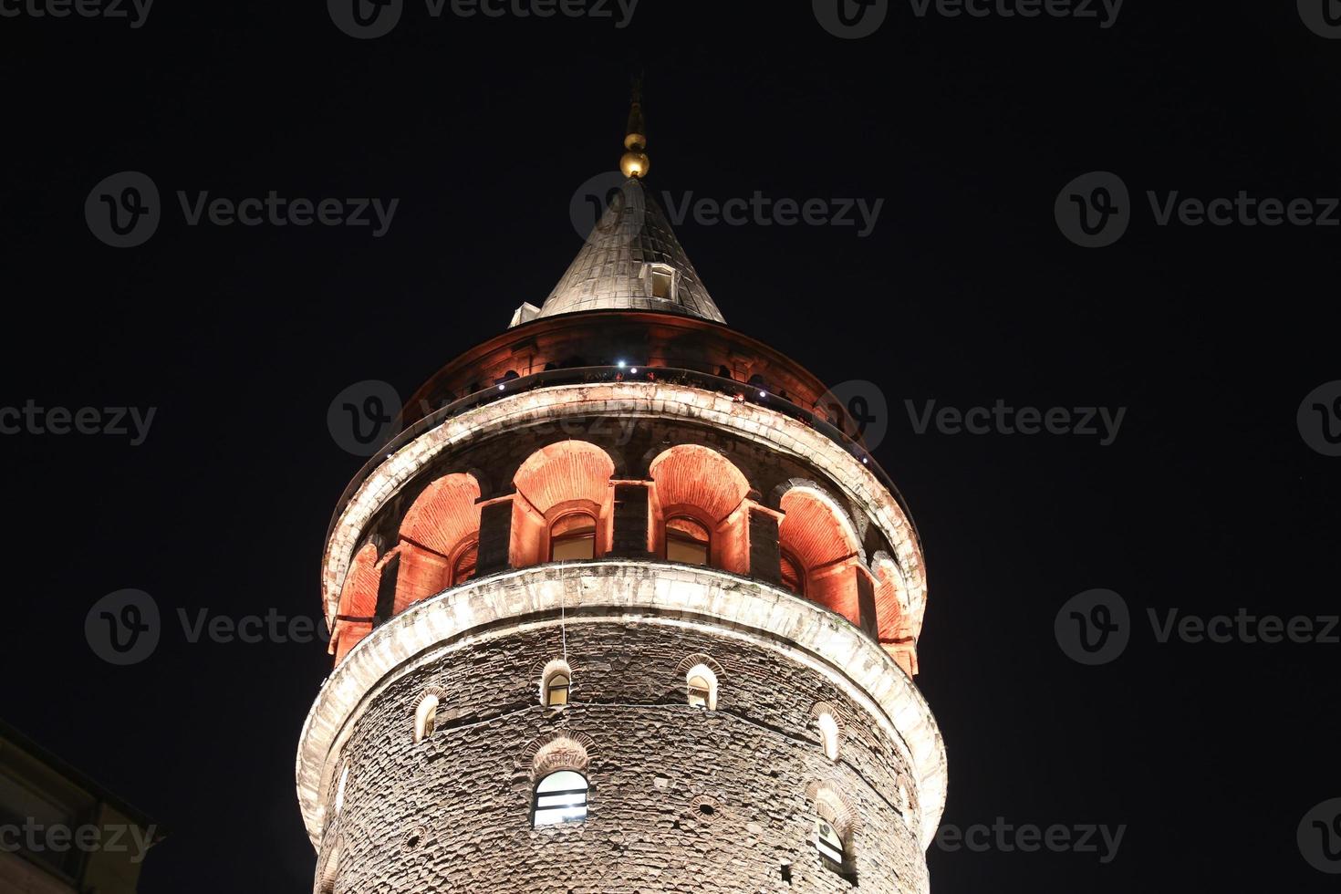 torre di galata a beyoglu, istanbul, turchia foto