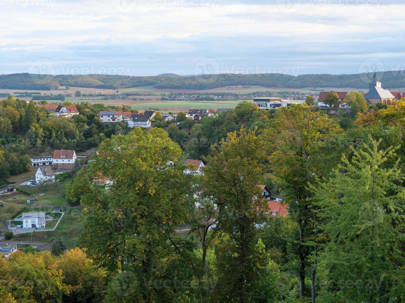 la città di Waldeck e il bacino idrico in Germania foto