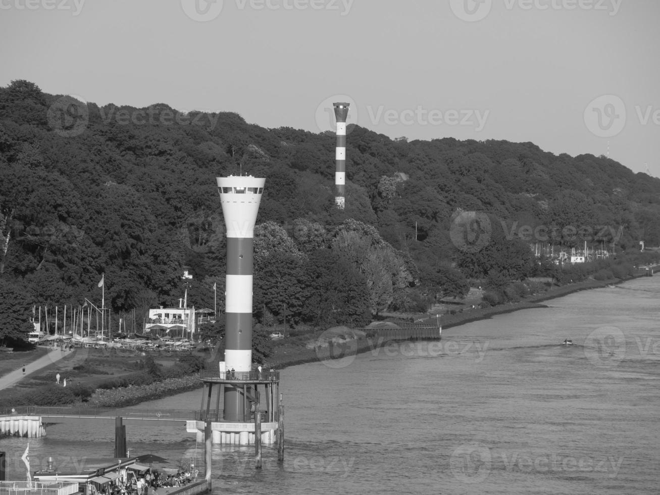 Amburgo presso il fiume Elba in Germania foto