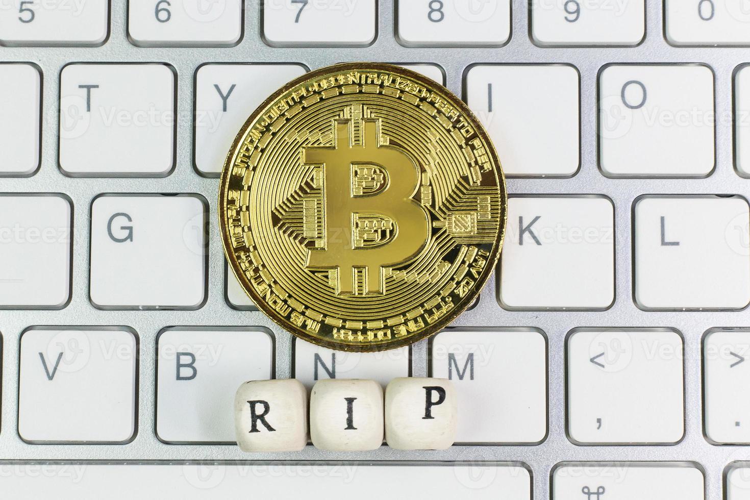 la fine della criptovaluta dell'immagine del contenuto aziendale bitcoin da vicino. foto