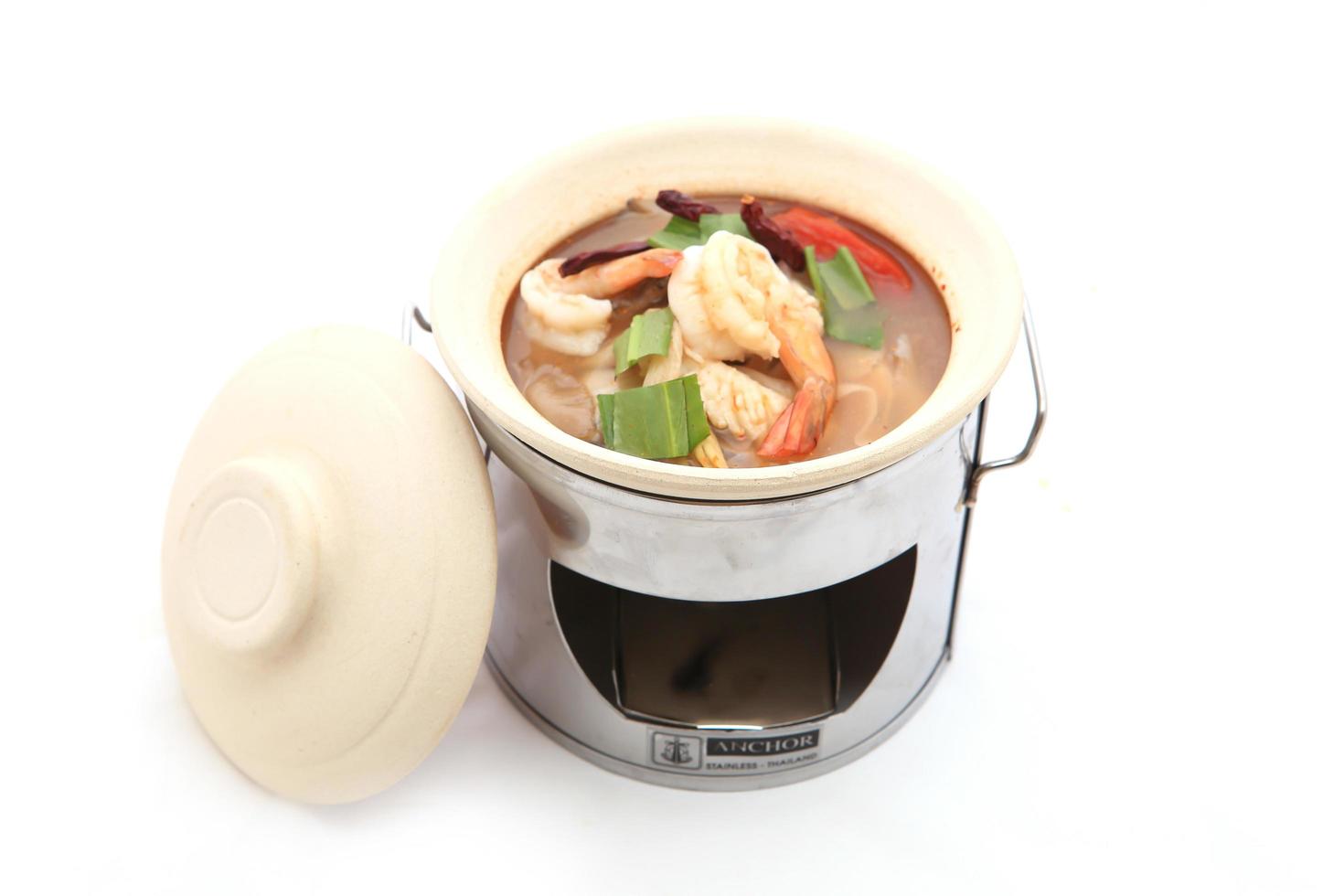 cibo tailandese tom yum frutti di mare foto