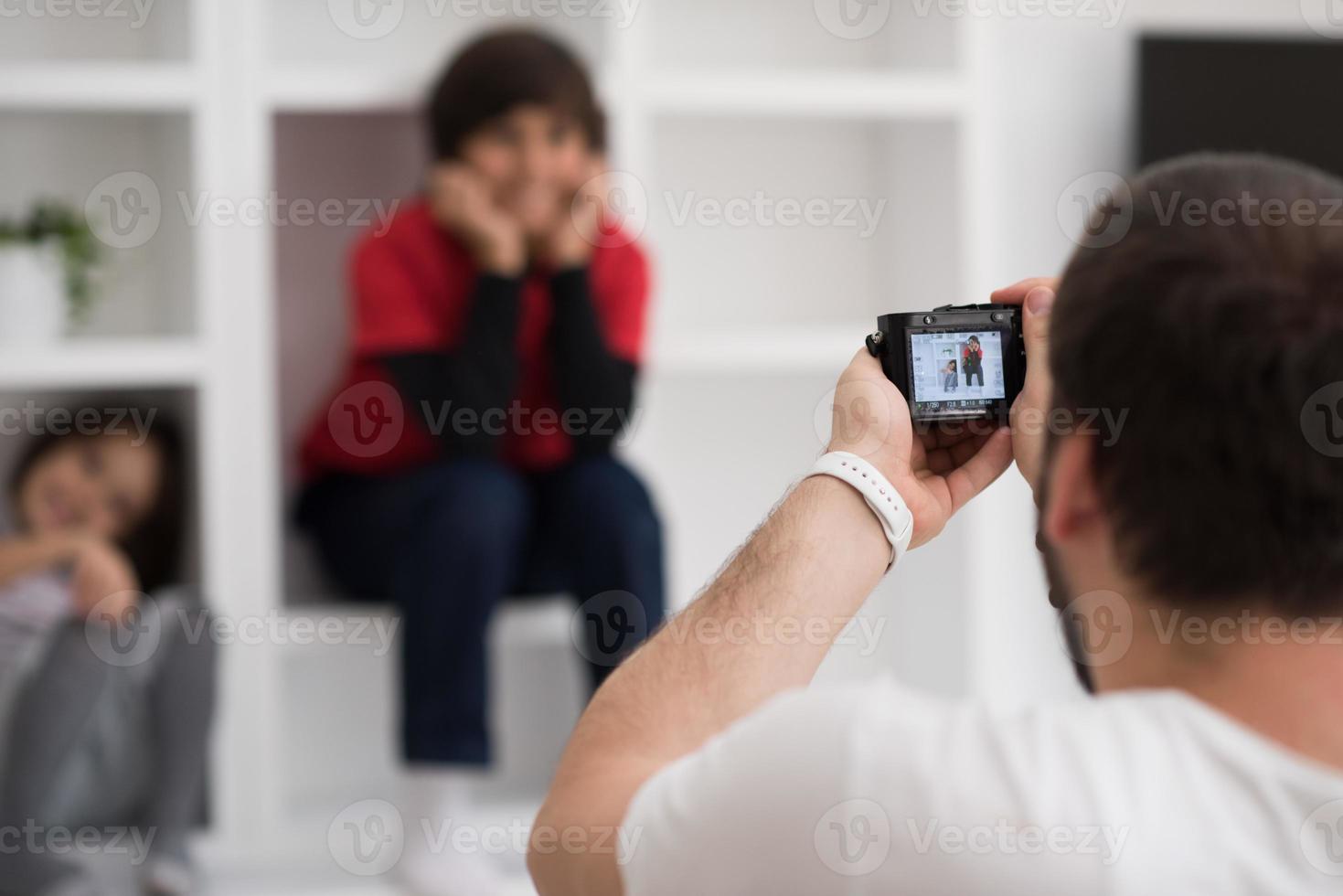 servizio fotografico con modelli per bambini foto