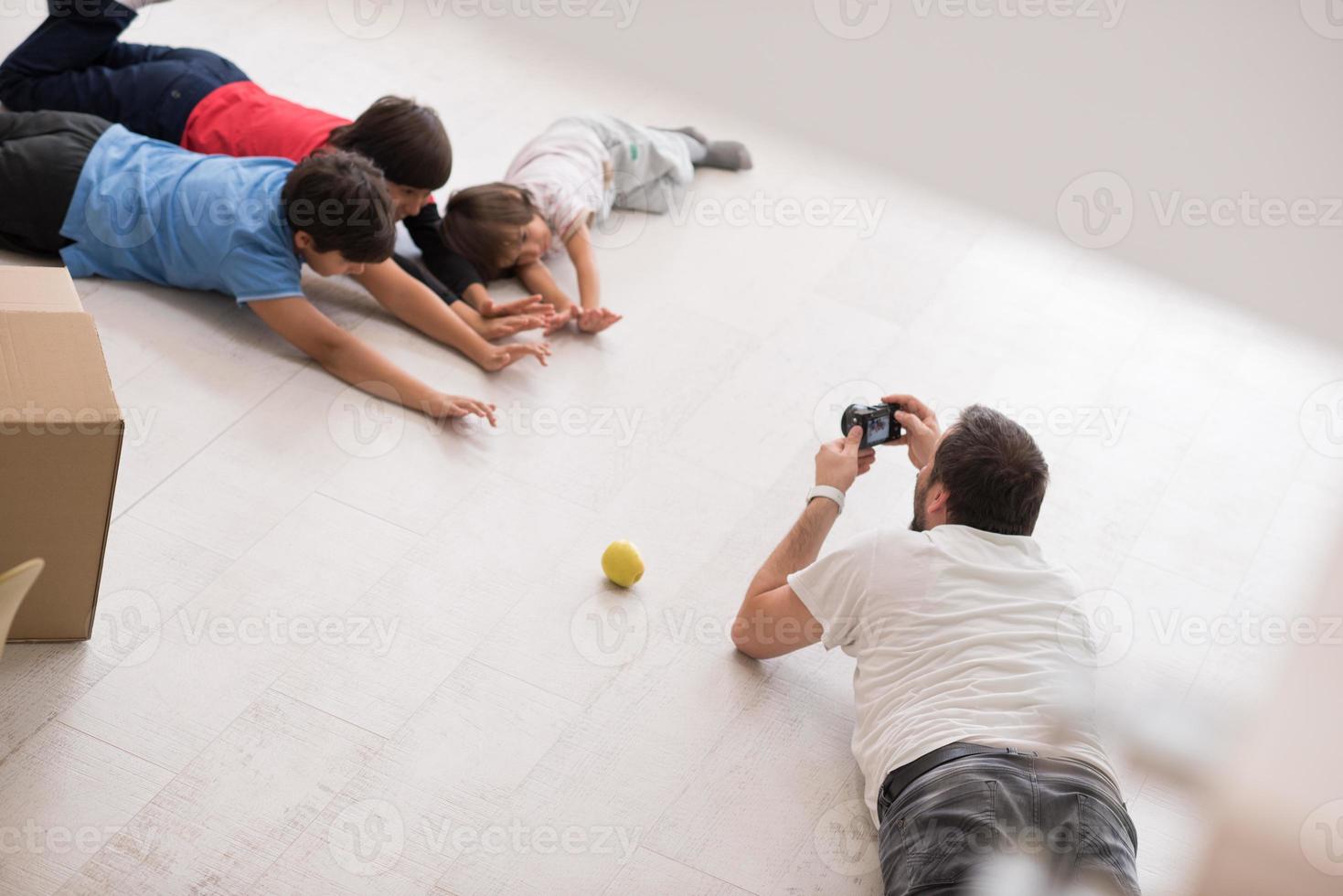 servizio fotografico con modelli per bambini foto