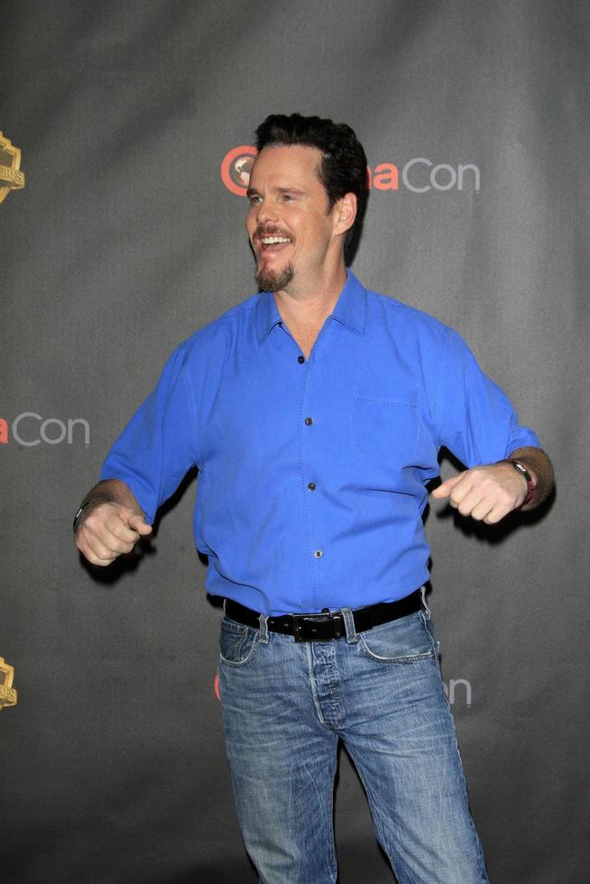 las Las Vegas, apr 21 - Kevin dillon a il ammonitore fratelli 2015 presentazione a cinemacon a il cesari palazzo su aprile 21, 2015 nel las Las Vegas, circa foto