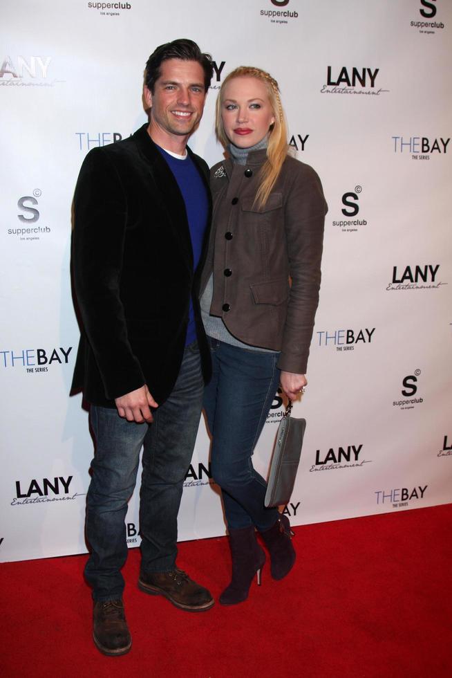 los angeles, 4 dicembre - scott bailey, adrienne frantz al bay tv pilot industry screening al supperclub il 4 dicembre 2013 a los angeles, ca foto