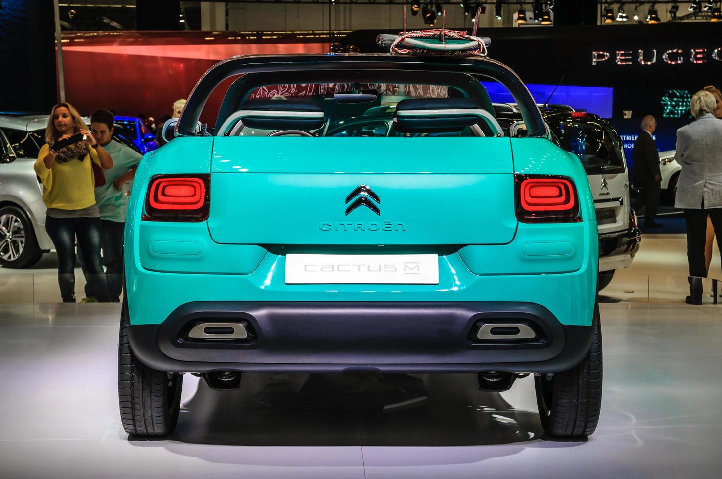 francoforte - settembre 2015 citroen cactus m presentata a iaa interna foto