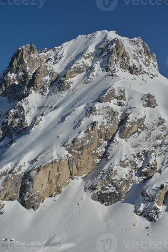 natura invernale di montagna foto