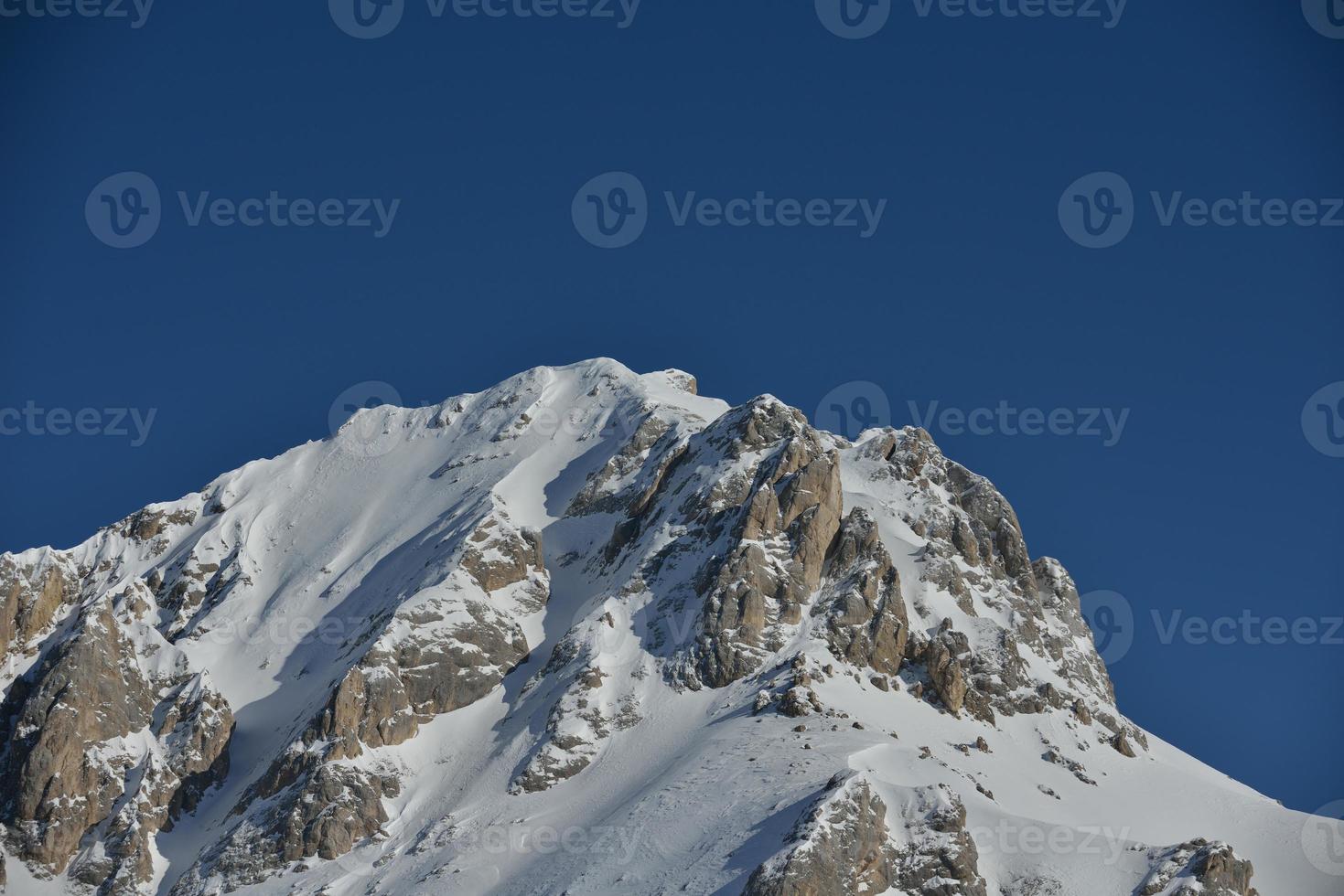 natura invernale di montagna foto