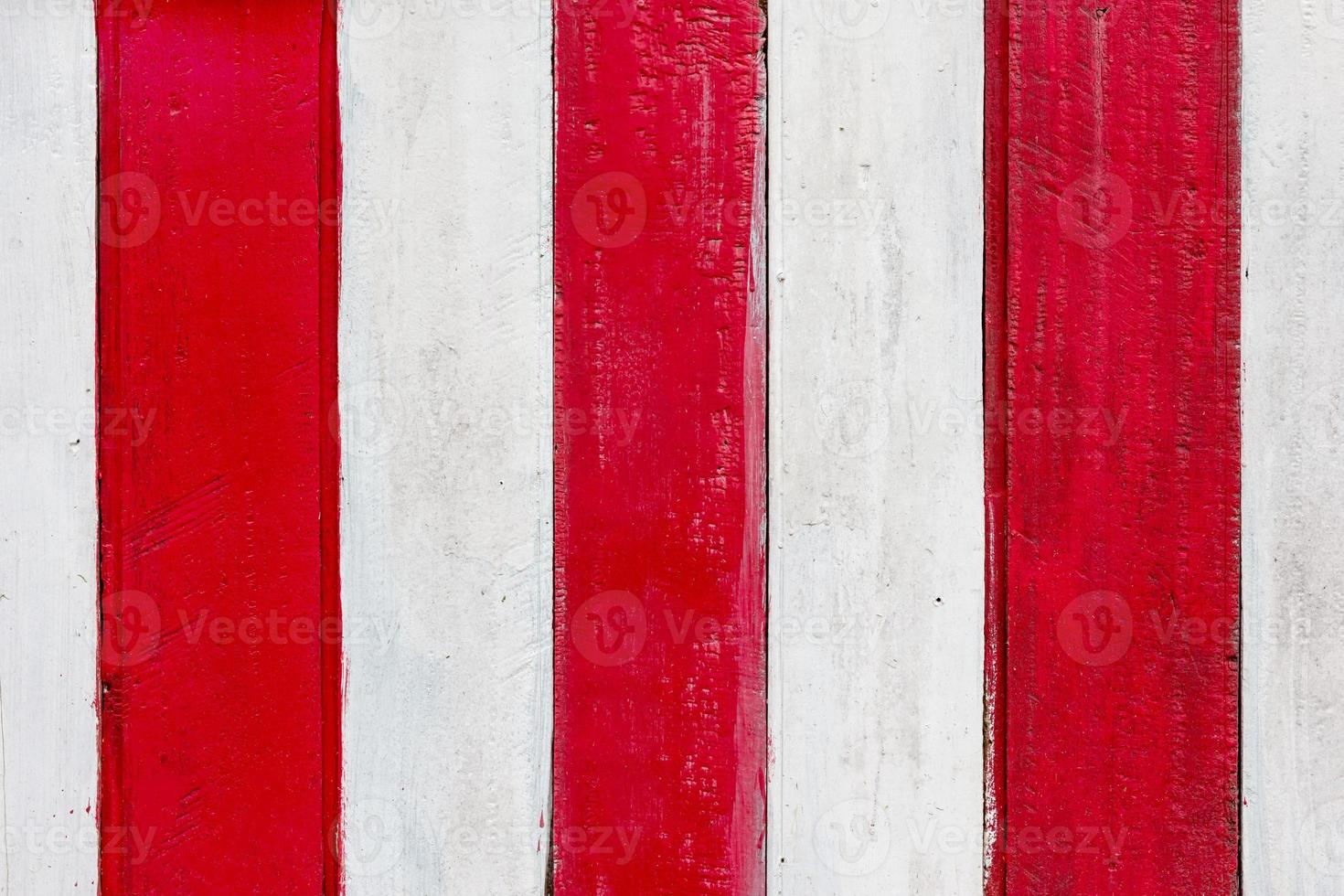 rosso e bianca legna strutturato sfondo foto