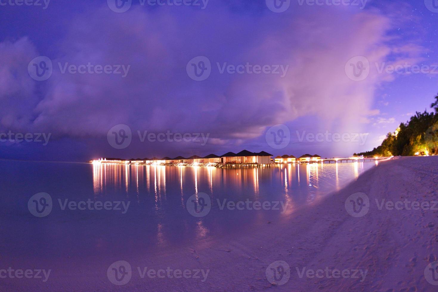 paesaggio tropicale della spiaggia foto