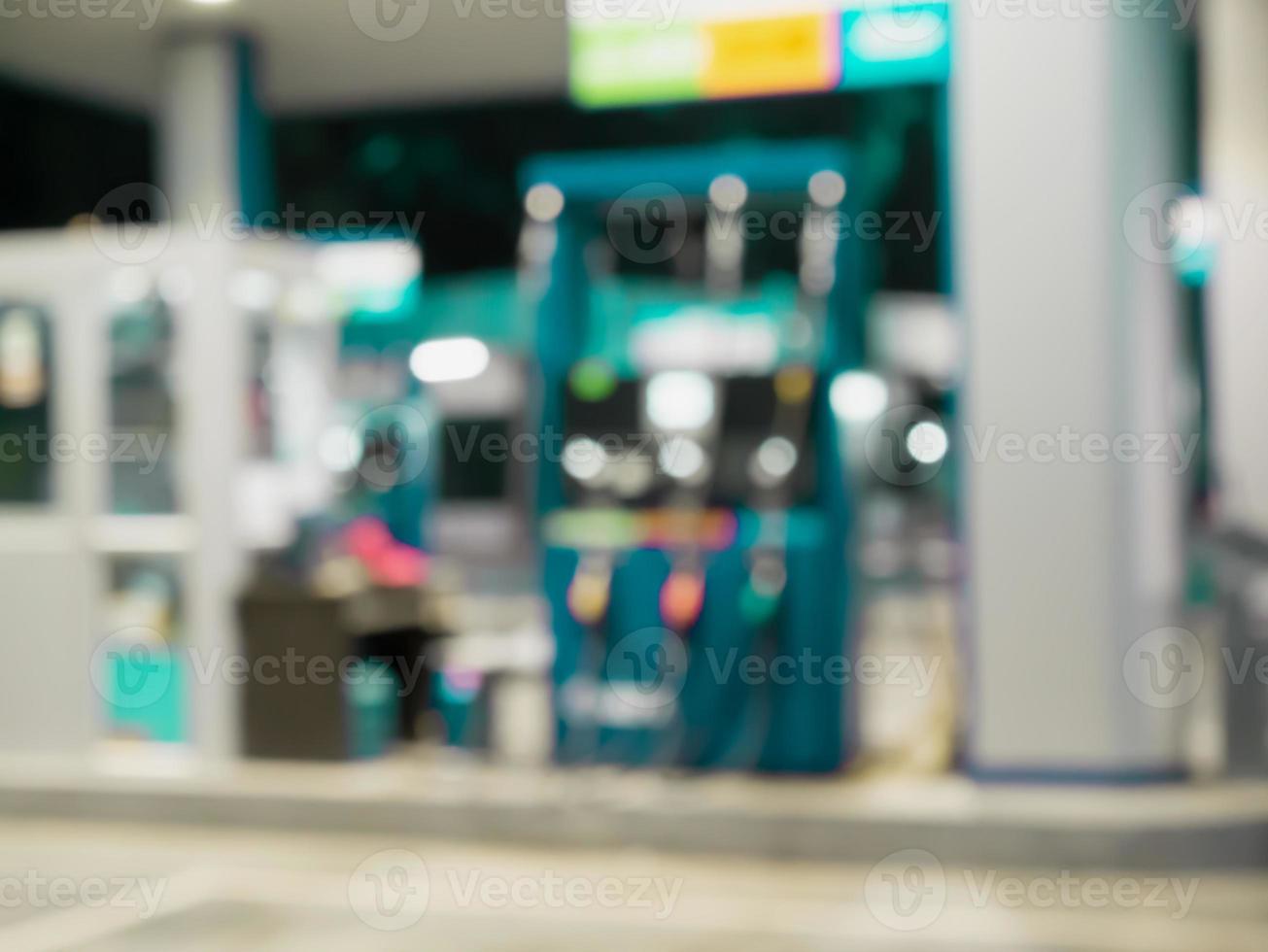 sfocatura dello sfondo della stazione di servizio foto