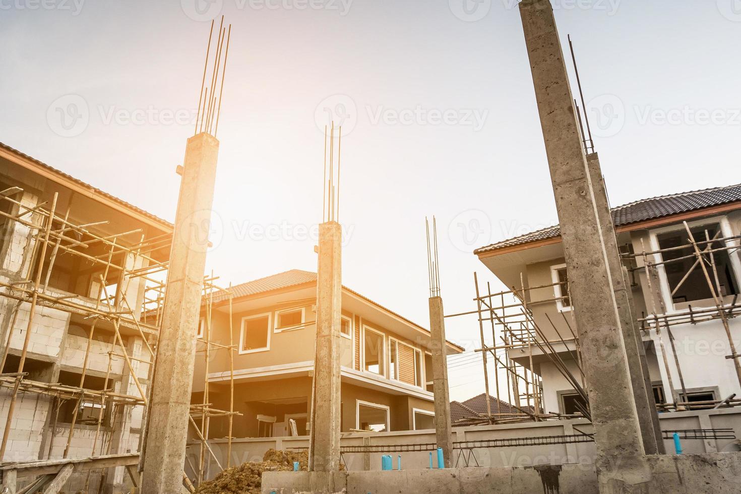 costruzione residenziale nuova casa in corso in cantiere foto