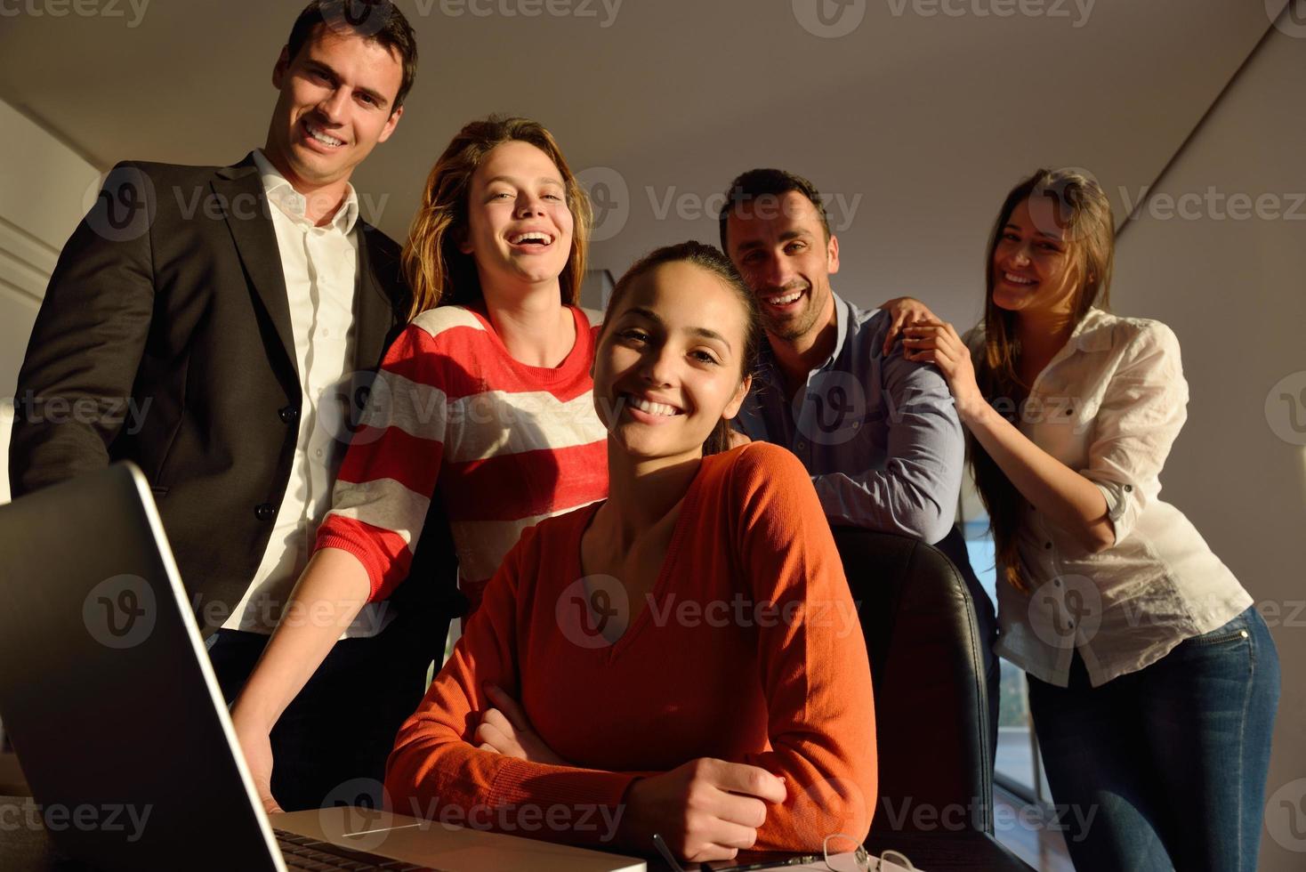 attività commerciale persone squadra su incontro foto