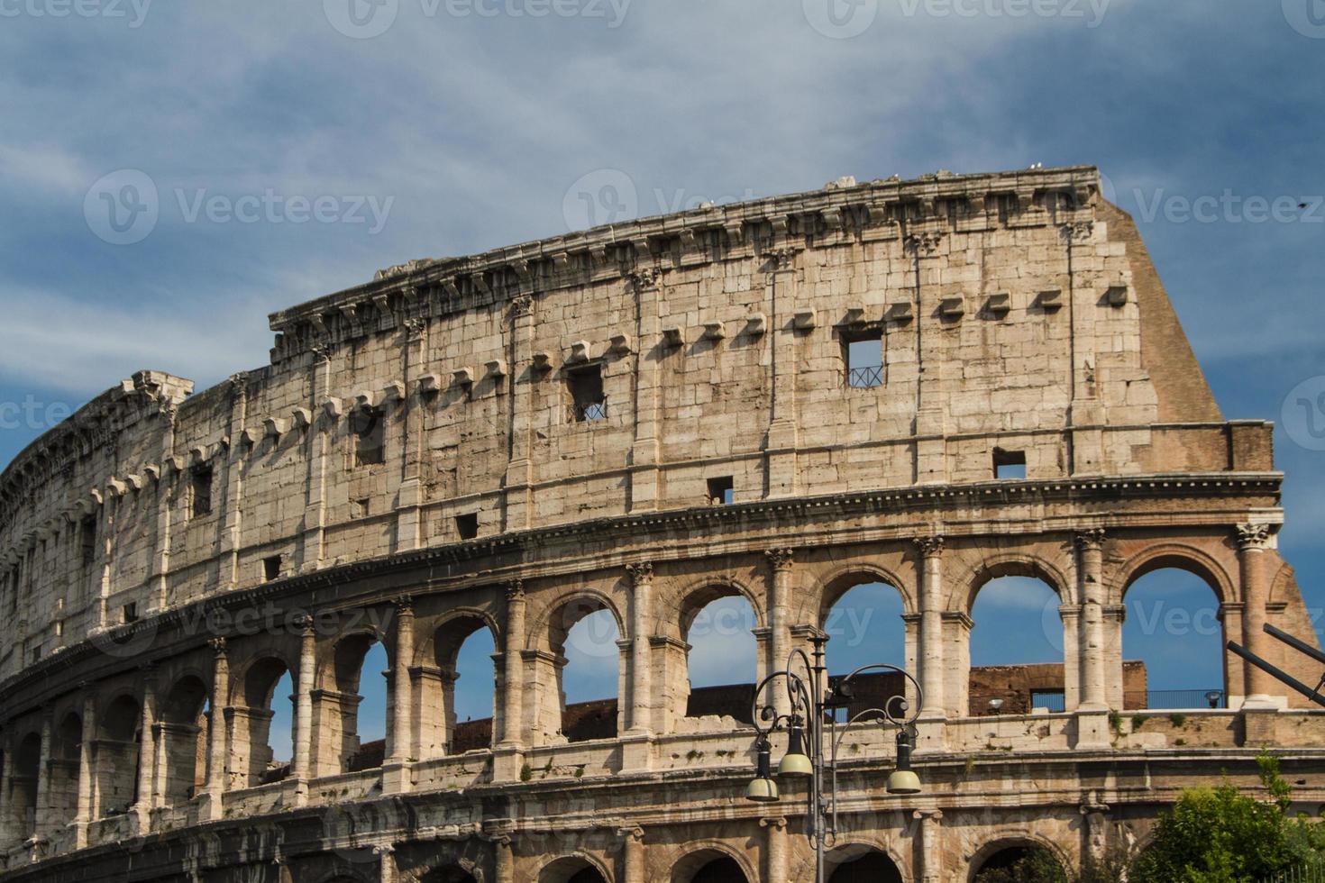 il colosseo di roma, italia foto