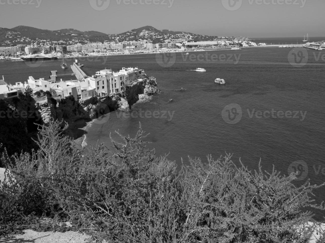 isola di ibiza in spagna foto