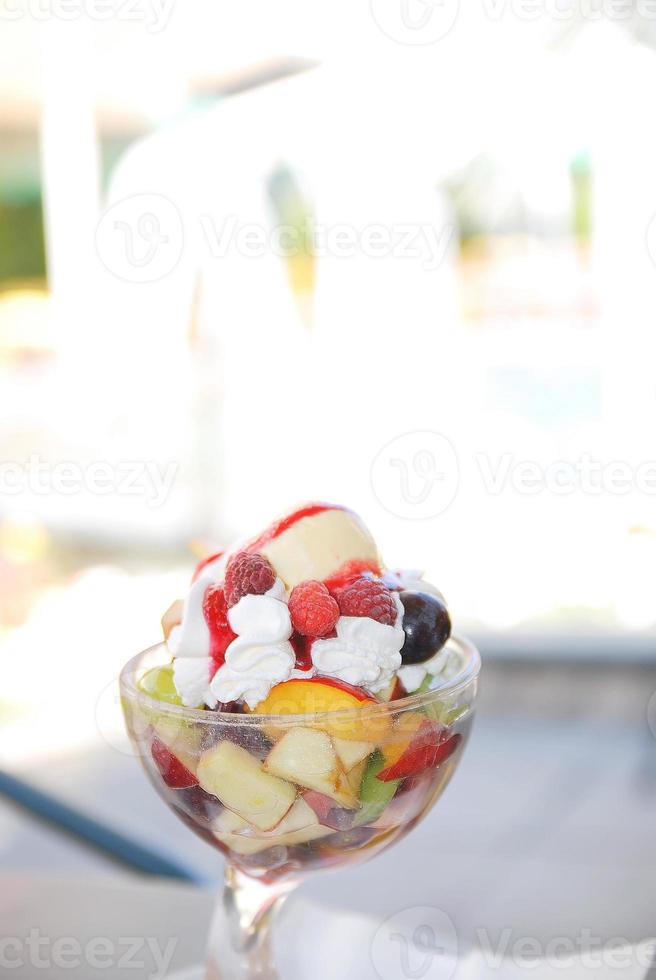 frutta insalata tazza foto