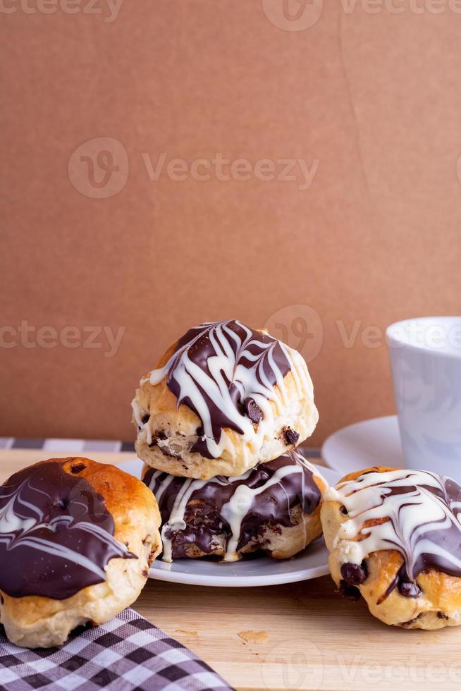 brioche pane con cioccolato foto