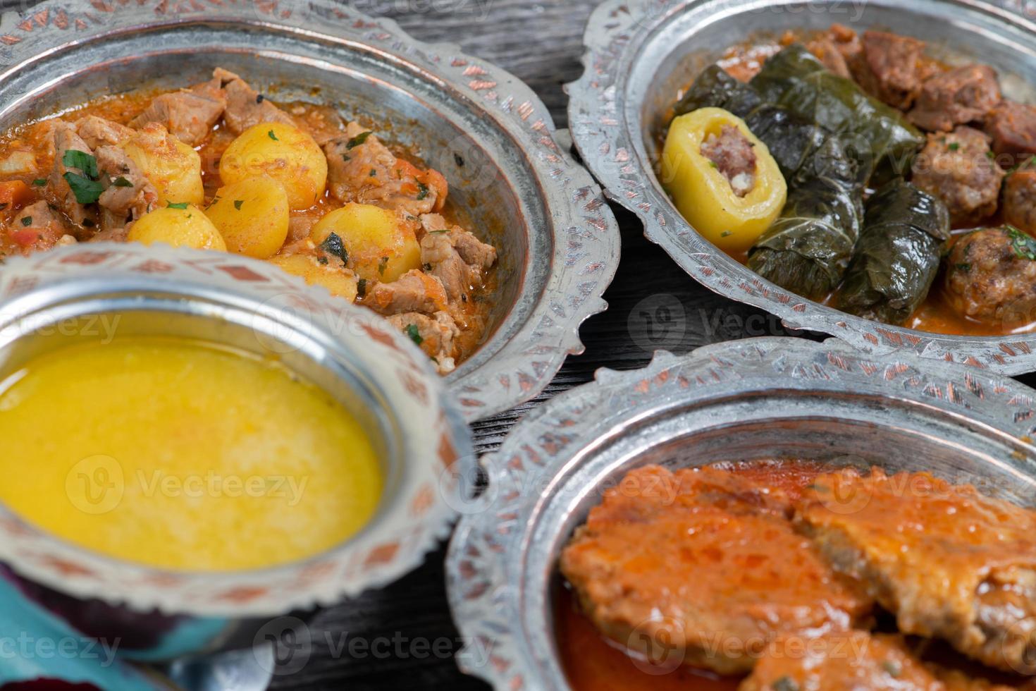 eid mubarak tradizionale Ramadan iftar cena. foto