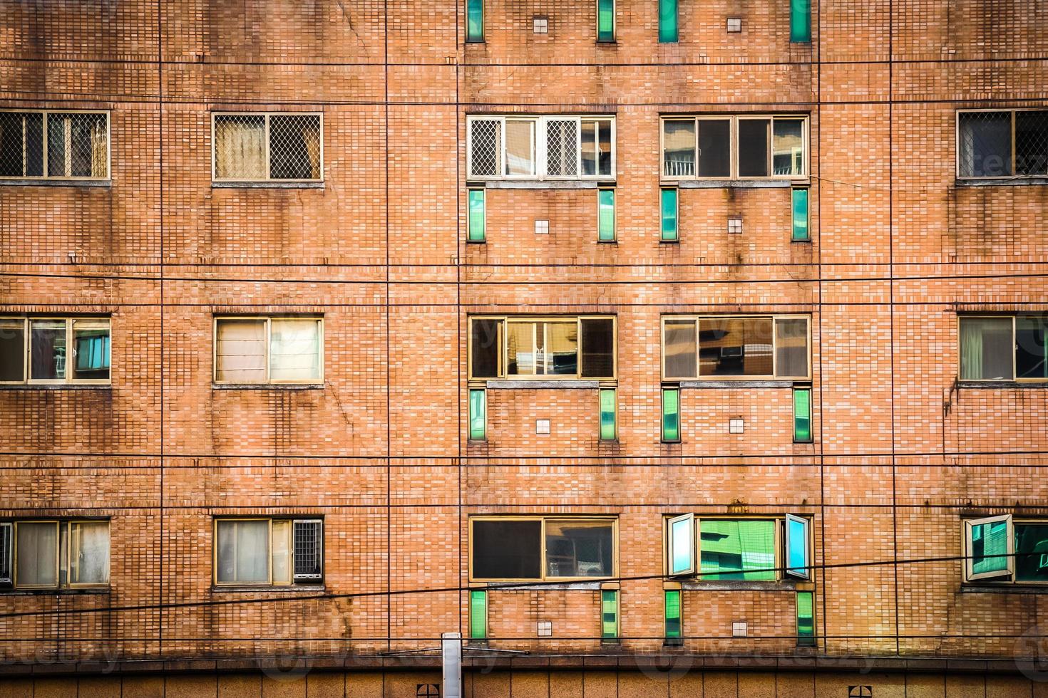 appartamento finestra e parete a giorno nel il taipei città, taiwan., combinazione fra moderno e Vintage ▾ stile. foto