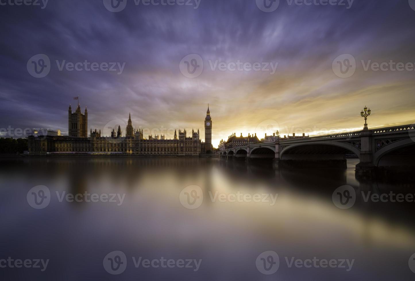tramonto sul ponte di Westminster, Londra foto