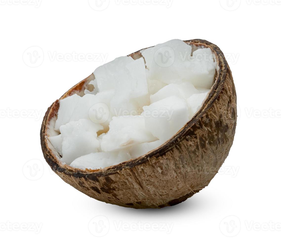 Noce di cocco latte tropicale frutta o soffice Noce di cocco tritato isolato su bianca sfondo foto