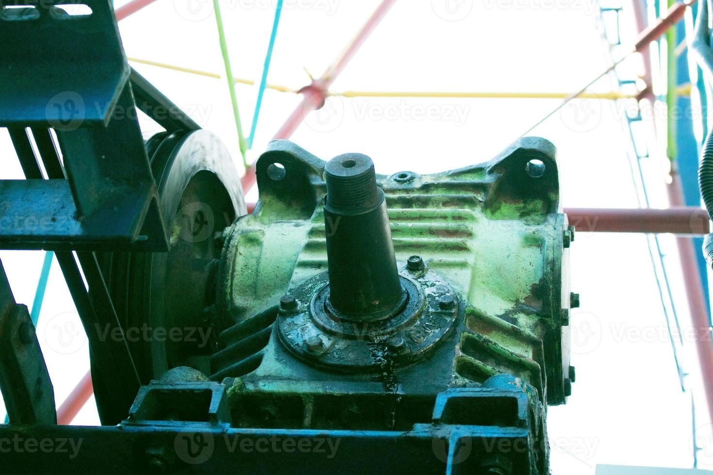 vecchio sovietico era Ferris ruota nel un' parco nel dnepropetrovsk, Ucraina. strutturale elementi. foto