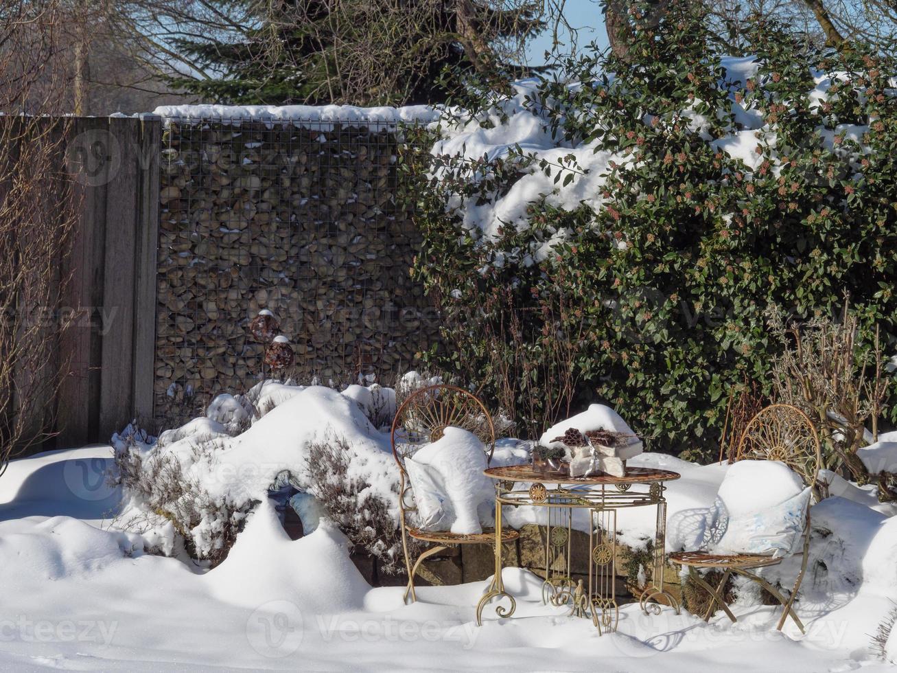 inverno tempo nel un' Tedesco villaggio foto