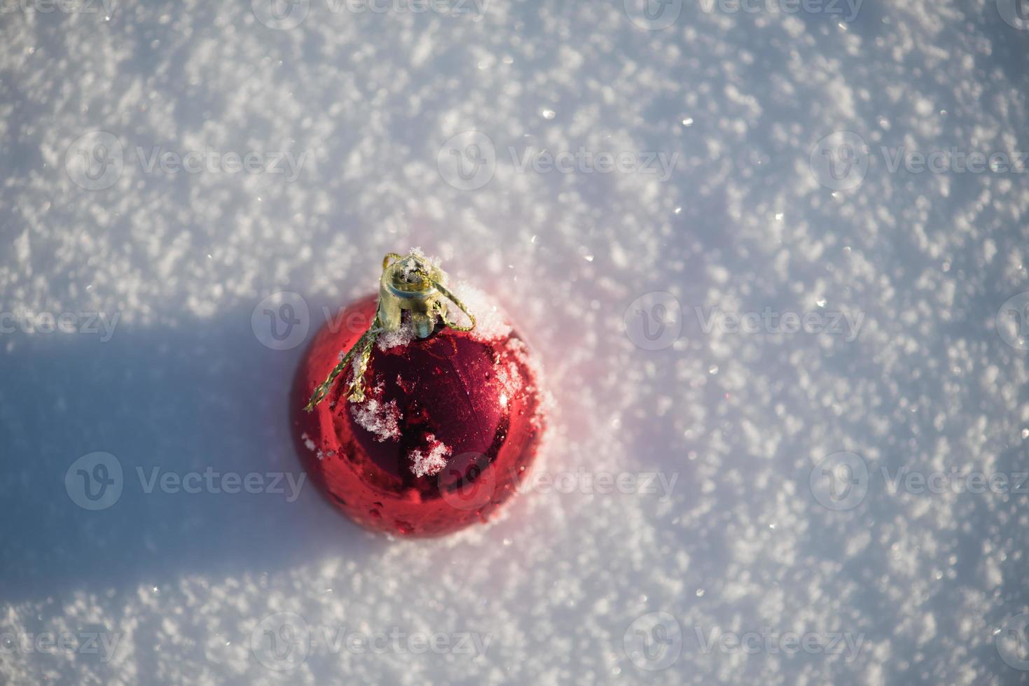 Natale palla nel neve foto